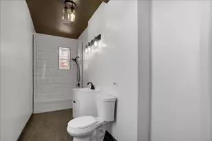 [Address not provided], Chicago, IL 60615 - Photo 11