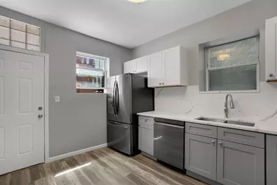 [Address not provided], Chicago, IL 60615 - Photo 15