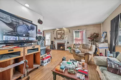 203 W Brown Street, Harvard, IL 60033 - Photo 5