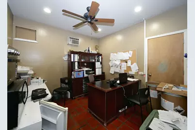 5000 W Cermak Road W, Cicero, IL 60804 - Photo 13