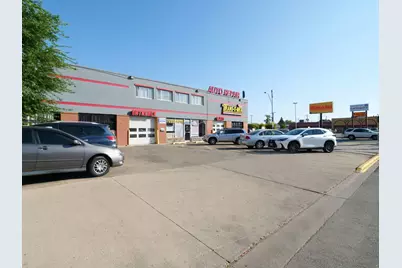 5000 W Cermak Road W, Cicero, IL 60804 - Photo 5