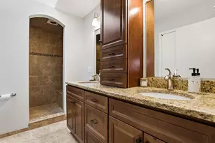 8118 Brookside Gln Dr, Tinley Park, IL 60487 - Photo 15