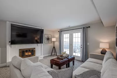 965 Independence Avenue, Saint Charles, IL 60174 - Photo 19