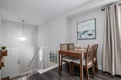 965 Independence Avenue, Saint Charles, IL 60174 - Photo 5