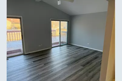 2231 Wentworth Court, Naperville, IL 60565 - Photo 7