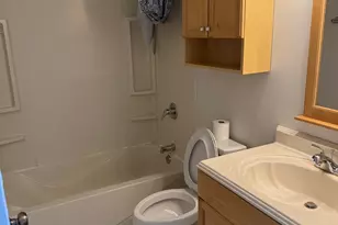 2231 Wentworth Ct, Naperville, IL 60565 - Photo 13