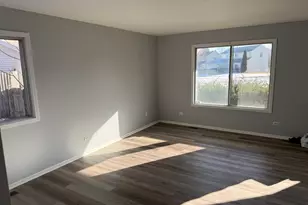 2231 Wentworth Ct, Naperville, IL 60565 - Photo 3