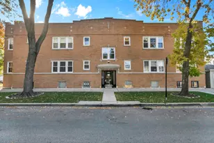 3805 W Roscoe St, Chicago, IL 60618 - Photo 23