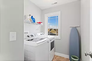 205 Gailardio St, Savoy, IL 61874 - Photo 25