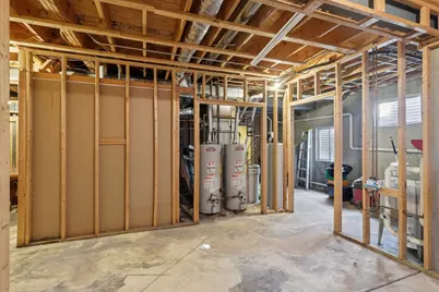 1237 W Parliament Street, Crete, IL 60417 - Photo 51