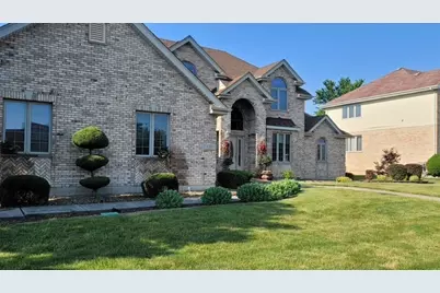 1237 W Parliament Street, Crete, IL 60417 - Photo 5