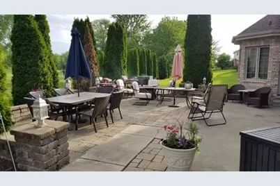 1237 W Parliament Street, Crete, IL 60417 - Photo 53