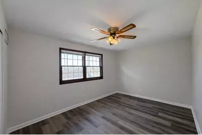 7915 S 84th Avenue #4, Justice, IL 60458 - Photo 3