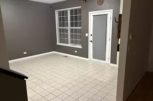 761 Dillon Ct, Grayslake, IL 60030 - Photo 21