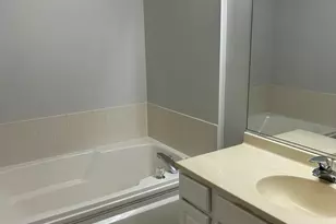 761 Dillon Ct, Grayslake, IL 60030 - Photo 5