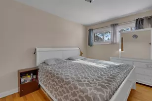 7418 Wilson Terrace, Morton Grove, IL 60053 - Photo 21