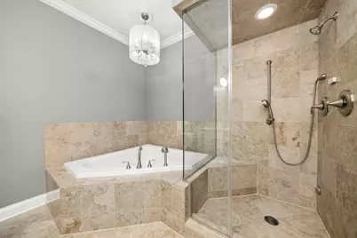 1116 W Hubbard Street #1E, Chicago, IL 60642 - Photo 15