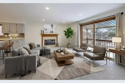 1209 E Davis Street E #3, Arlington Heights, IL 60005 - Photo 3