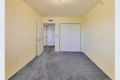 650 S River Road #812, Des Plaines, IL 60016 - Photo 17