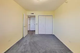 650 S River Rd, Des Plaines, IL 60016 - Photo 17