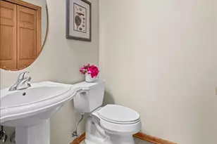 1303 Morning Dove Ln, Antioch, IL 60002 - Photo 17