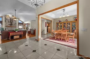 1303 Morning Dove Ln, Antioch, IL 60002 - Photo 3