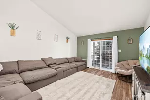 4612 Edinburgh Ct, Joliet, IL 60431 - Photo 9