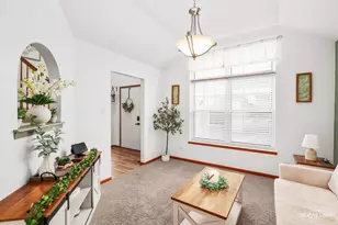 4612 Edinburgh Ct, Joliet, IL 60431 - Photo 7