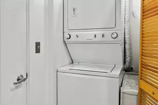 1812 S State St, Chicago, IL 60616 - Photo 17