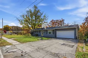 3900 28th St, Rock Island, IL 61201 - Photo 3