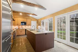 333 Simpson St, Lake Bluff, IL 60044 - Photo 11