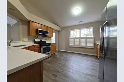 2850 Stonewater Drive #0, Naperville, IL 60564 - Photo 13