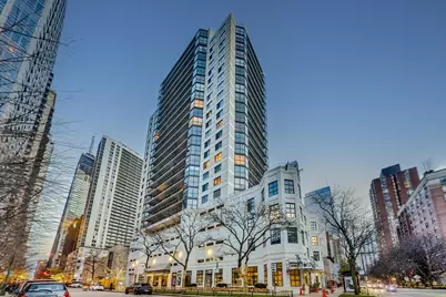 33 W Delaware Place #12K, Chicago, IL 60610 - Photo 1