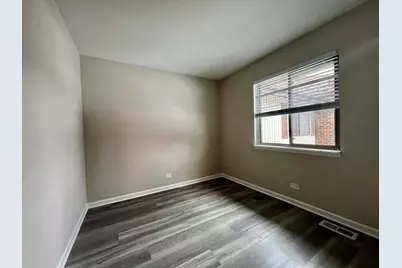 7333 Winthrop Way #10, Downers Grove, IL 60516 - Photo 9