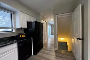 7333 Winthrop Way, Downers Grove, IL 60516 - Photo 5