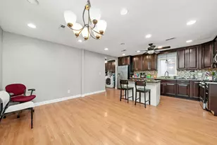 1731 N Central Park Ave, Chicago, IL 60647 - Photo 17