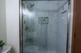 5875 Constitution Ave, Gurnee, IL 60031 - Photo 29