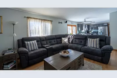 5875 Constitution Avenue, Gurnee, IL 60031 - Photo 9