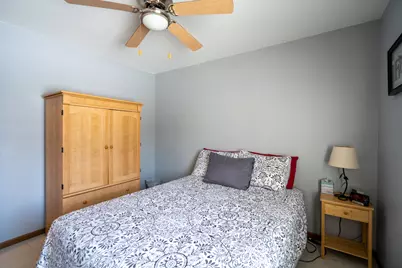 5875 Constitution Avenue, Gurnee, IL 60031 - Photo 27