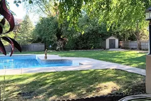 1323 S Roselle Rd, Schaumburg, IL 60193 - Photo 43