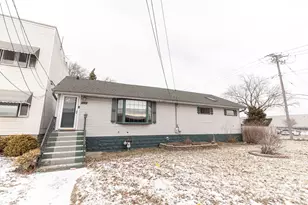 2220 139th St, Blue Island, IL 60406 - Photo 1