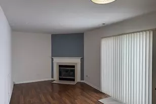 34016 N White Oak Ln, Gurnee, IL 60031 - Photo 9