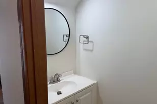 34016 N White Oak Ln, Gurnee, IL 60031 - Photo 7