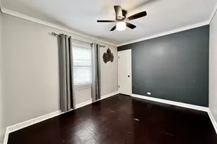 9707 S Harding Ave, Evergreen Park, IL 60805 - Photo 7