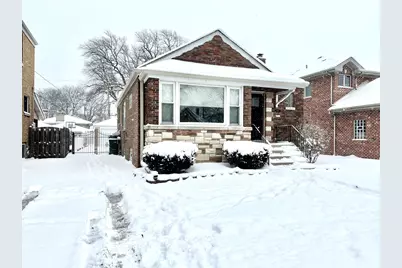 9707 S Harding Avenue, Evergreen Park, IL 60805 - Photo 1