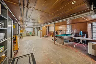 928 W 35th St, Chicago, IL 60609 - Photo 25