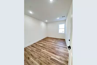 6538 S Rhodes Avenue #2, Chicago, IL 60637 - Photo 9