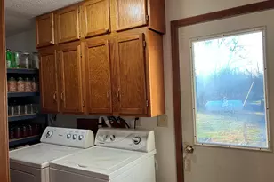 9576 State Rte 161 Ext, Iuka, IL 62849 - Photo 3