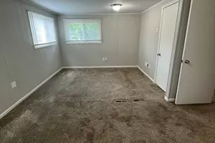 21142 Locust St, Matteson, IL 60443 - Photo 11