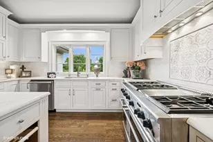 404 Caesar Dr, Barrington Hills, IL 60010 - Photo 13